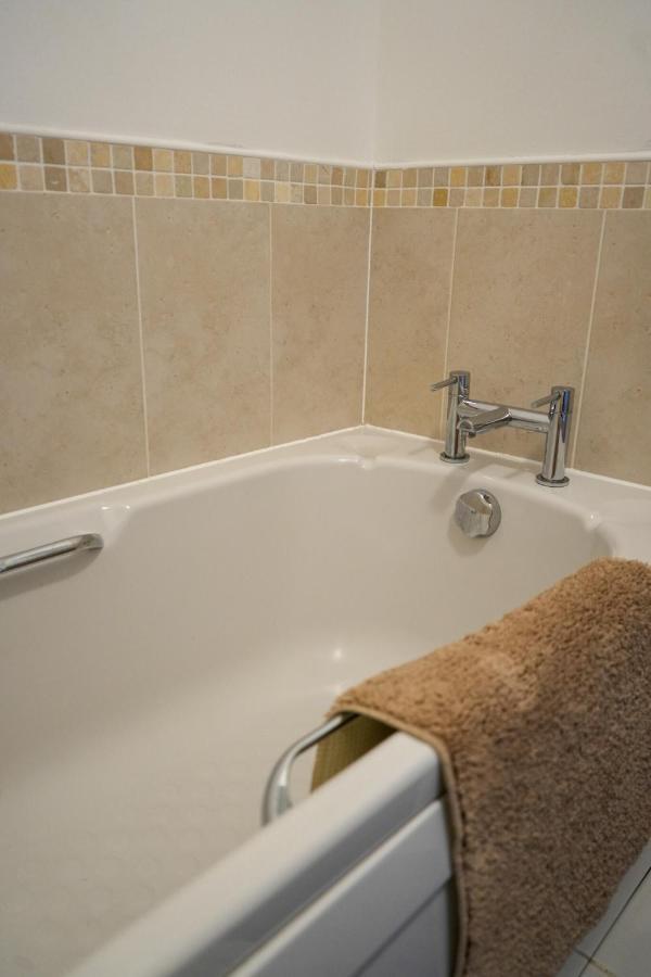 Modern Apartment Ayr Town Centre Prestwick Buitenkant foto