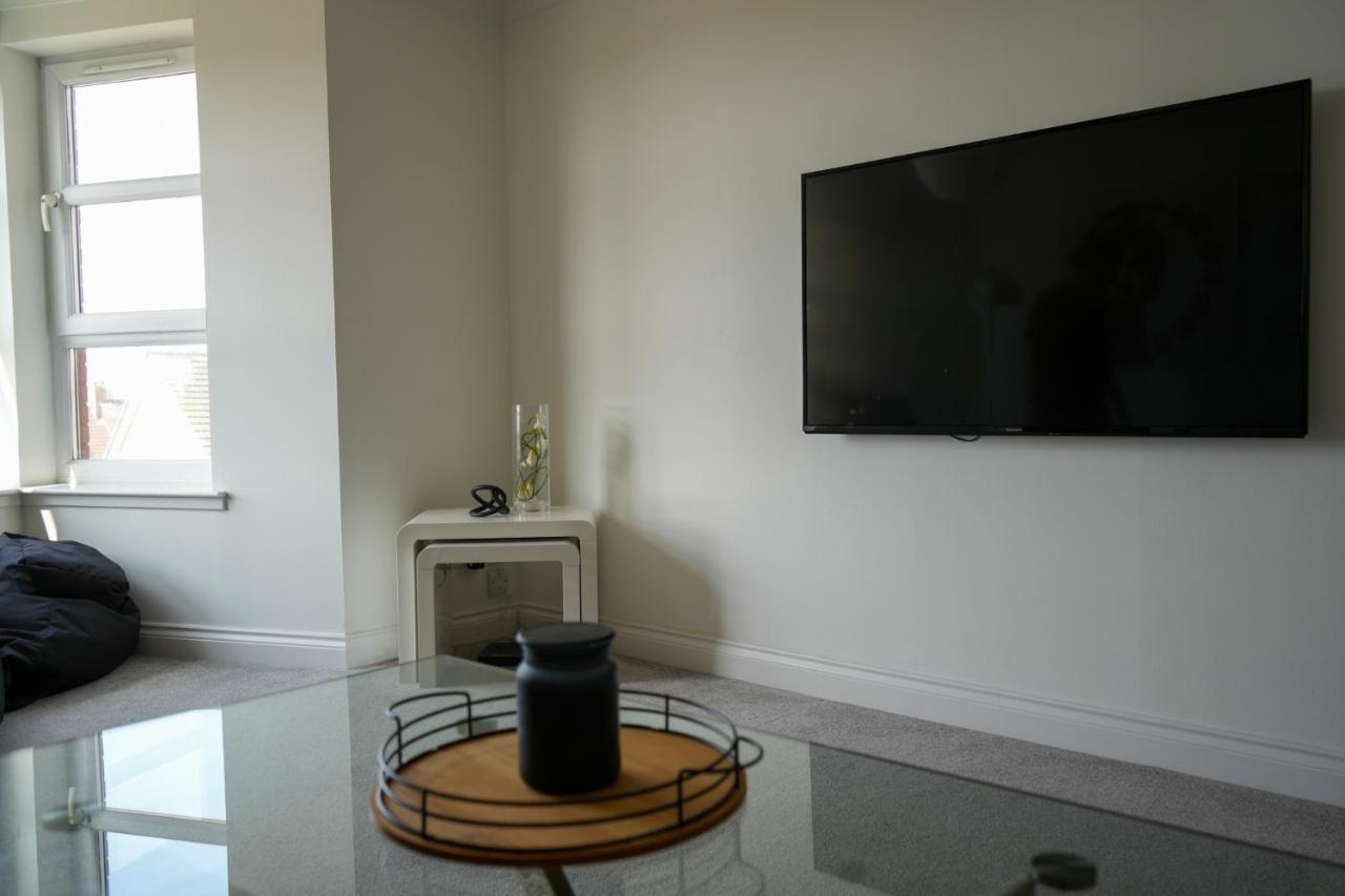 Modern Apartment Ayr Town Centre Prestwick Buitenkant foto